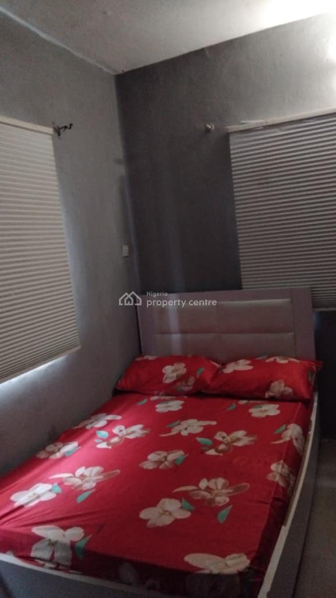 Spacious Private En-suite Room in a Quiet 2-bed Flat - Direct Owner, Badore, Ajah, Lagos, Flat / Apartment for Rent