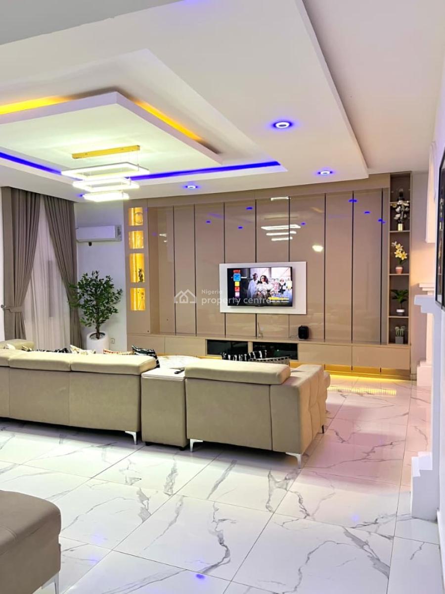 Luxury 2 Bedroom Apartment, Gwarinpa, Abuja, Flat / Apartment Short Let