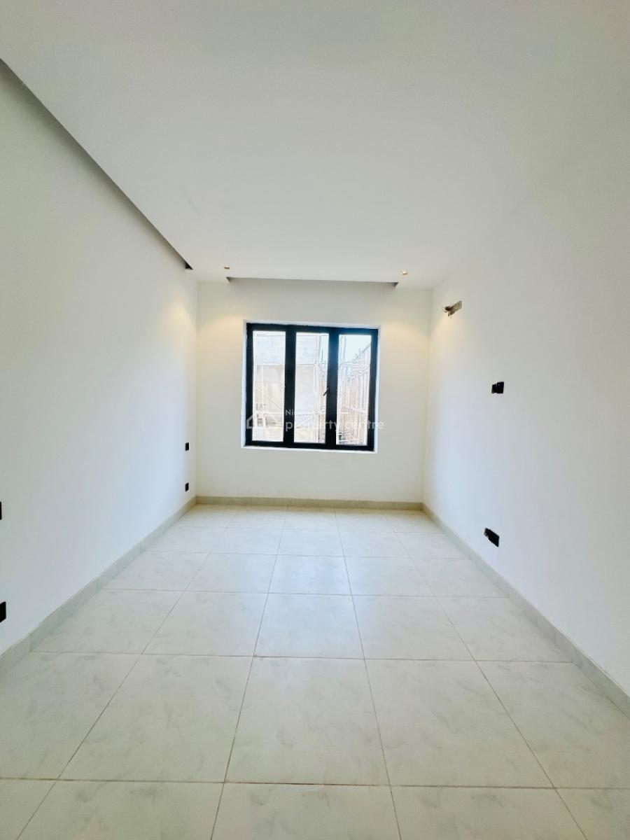 Unfurnished 4 Bedroom Semi Detached Duplex with Bq, Lekki Phase 1, Lekki, Lagos, Semi-detached Duplex for Sale