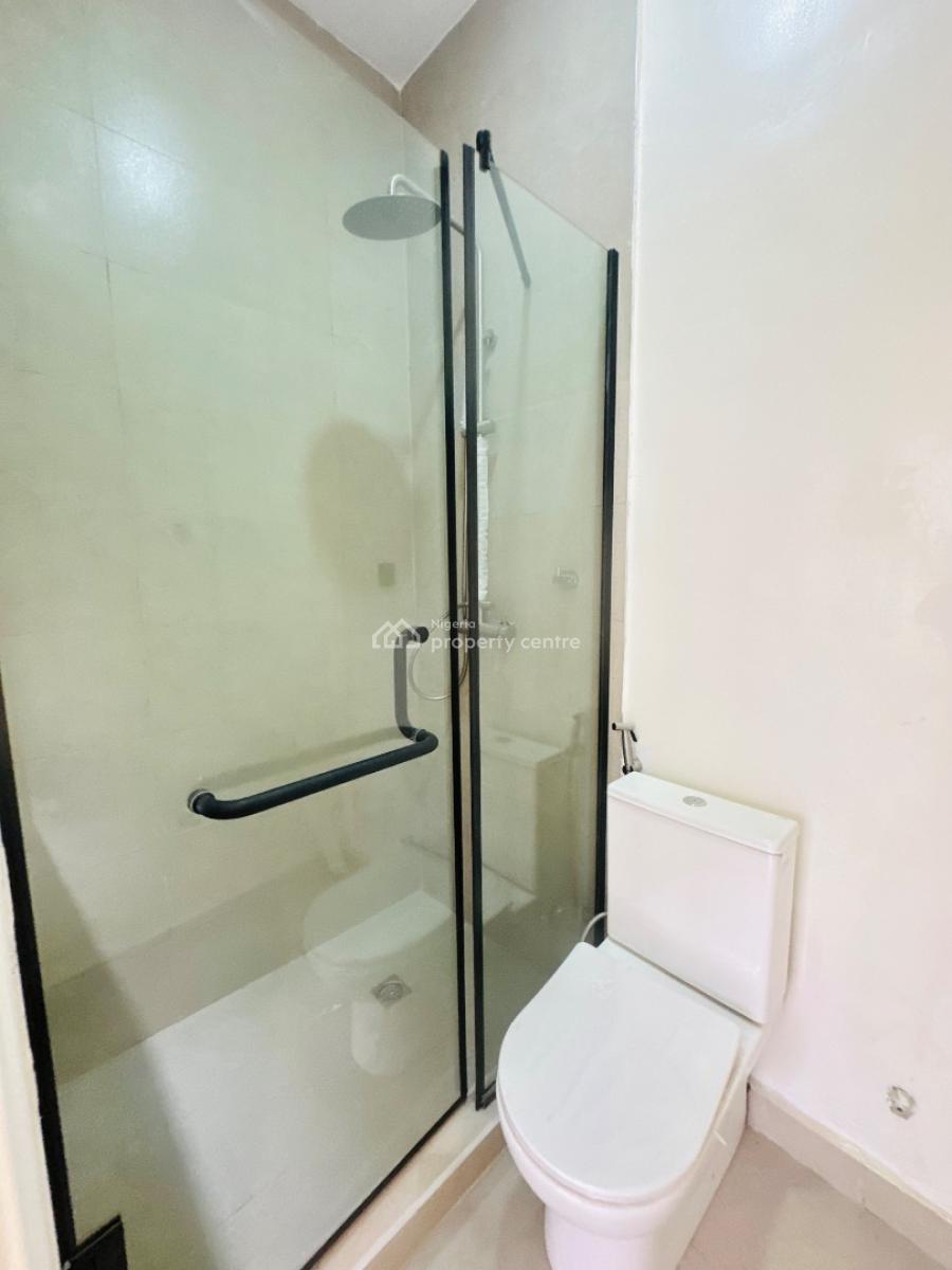 Unfurnished 4 Bedroom Semi Detached Duplex with Bq, Lekki Phase 1, Lekki, Lagos, Semi-detached Duplex for Sale