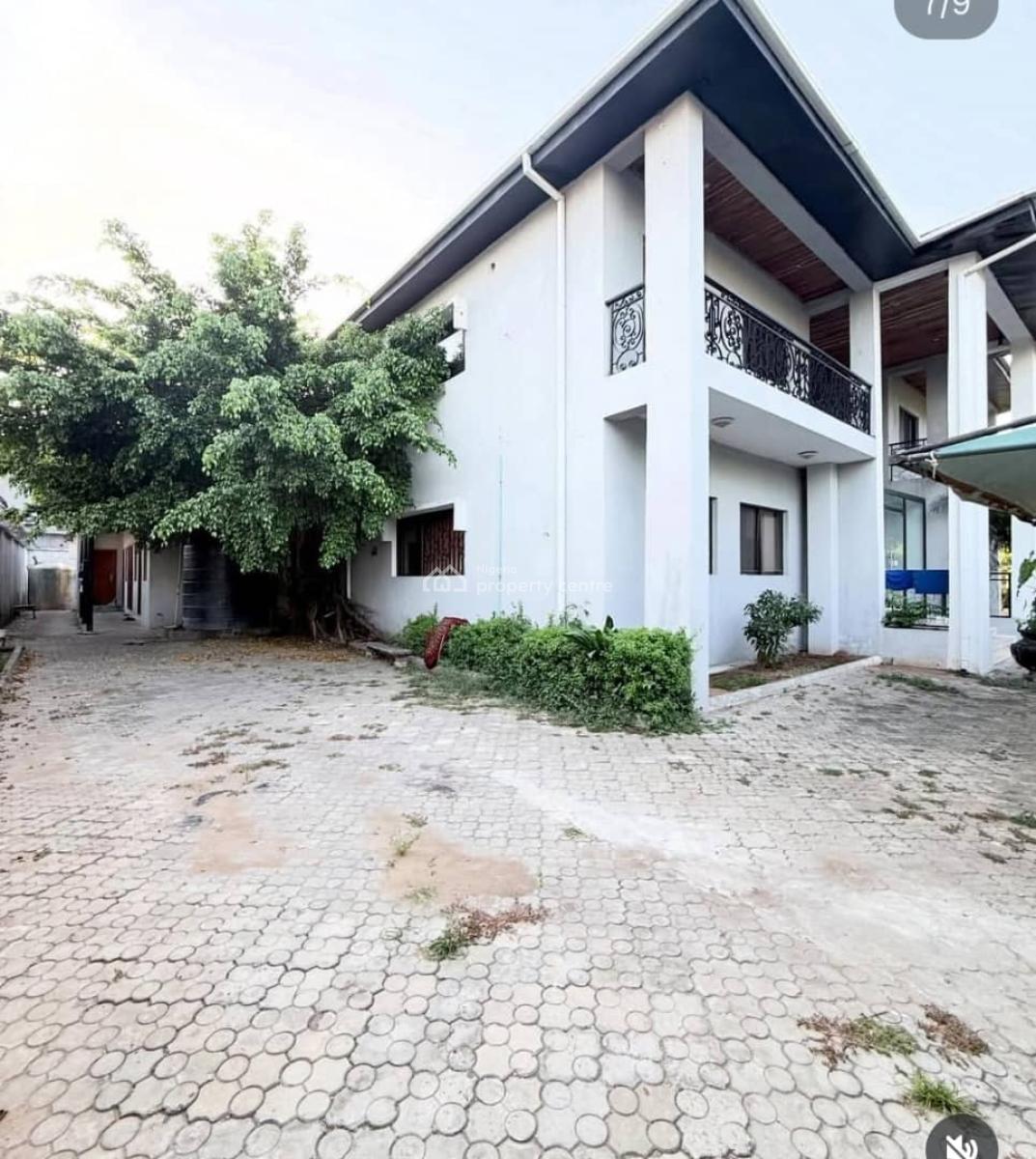 High Rated Commercial 5bedroom Fully Detached Duplex with Rooms Bq, Lekki Phase 1, Lekki, Lagos, Commercial Property for Rent