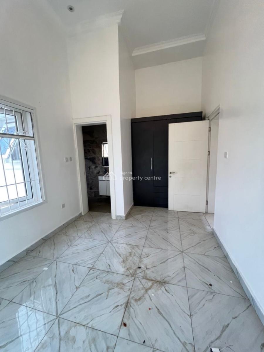 4 Bedroom Terrace Duplex and a Bq, Guzape District, Abuja, Terraced Duplex for Rent