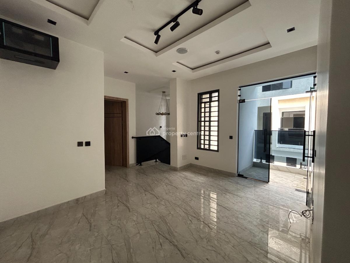 Luxury 4 Bedroom Semi-detached Duplex, Lekki Phase 1, Lekki, Lagos, Semi-detached Duplex for Rent