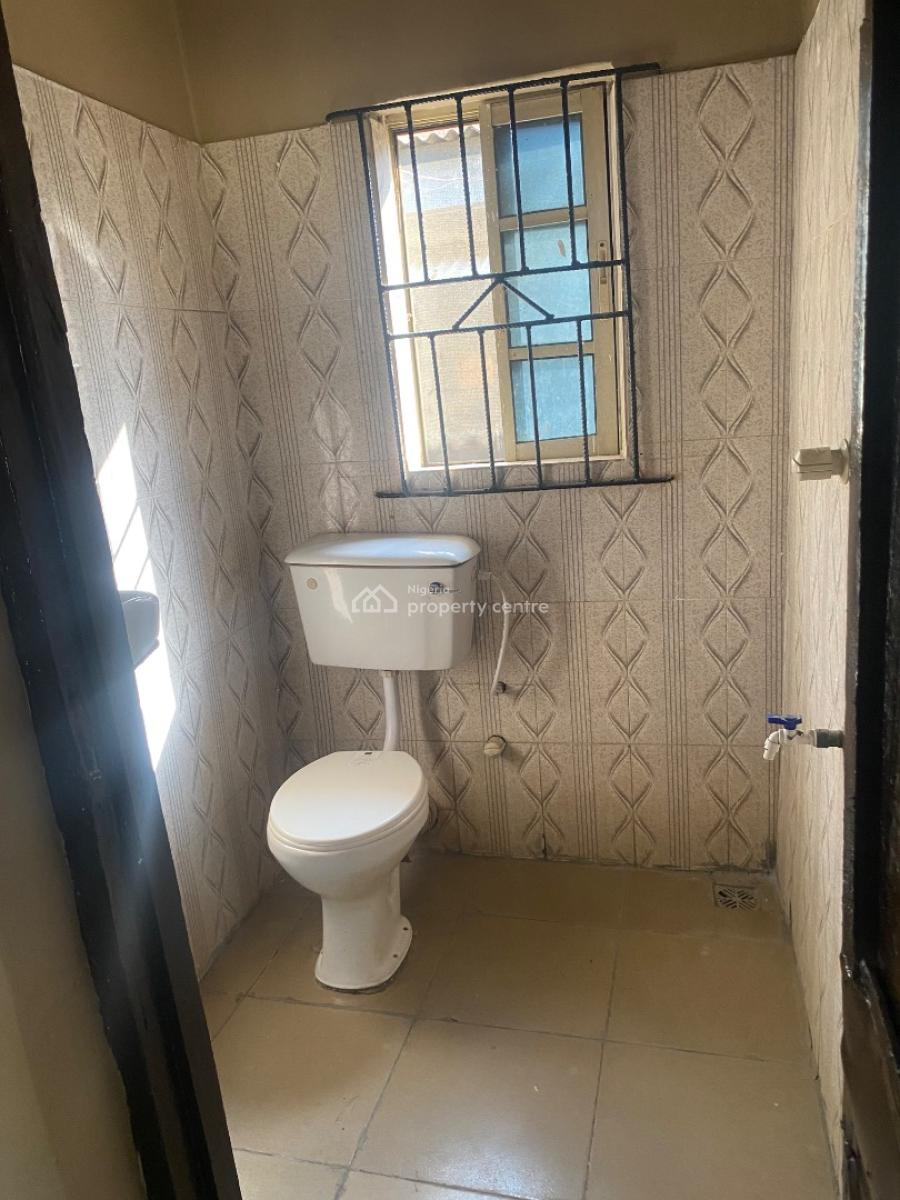 Renovated Miniflat, Oworonshoki, Shomolu, Lagos, Mini Flat (room and Parlour) for Rent