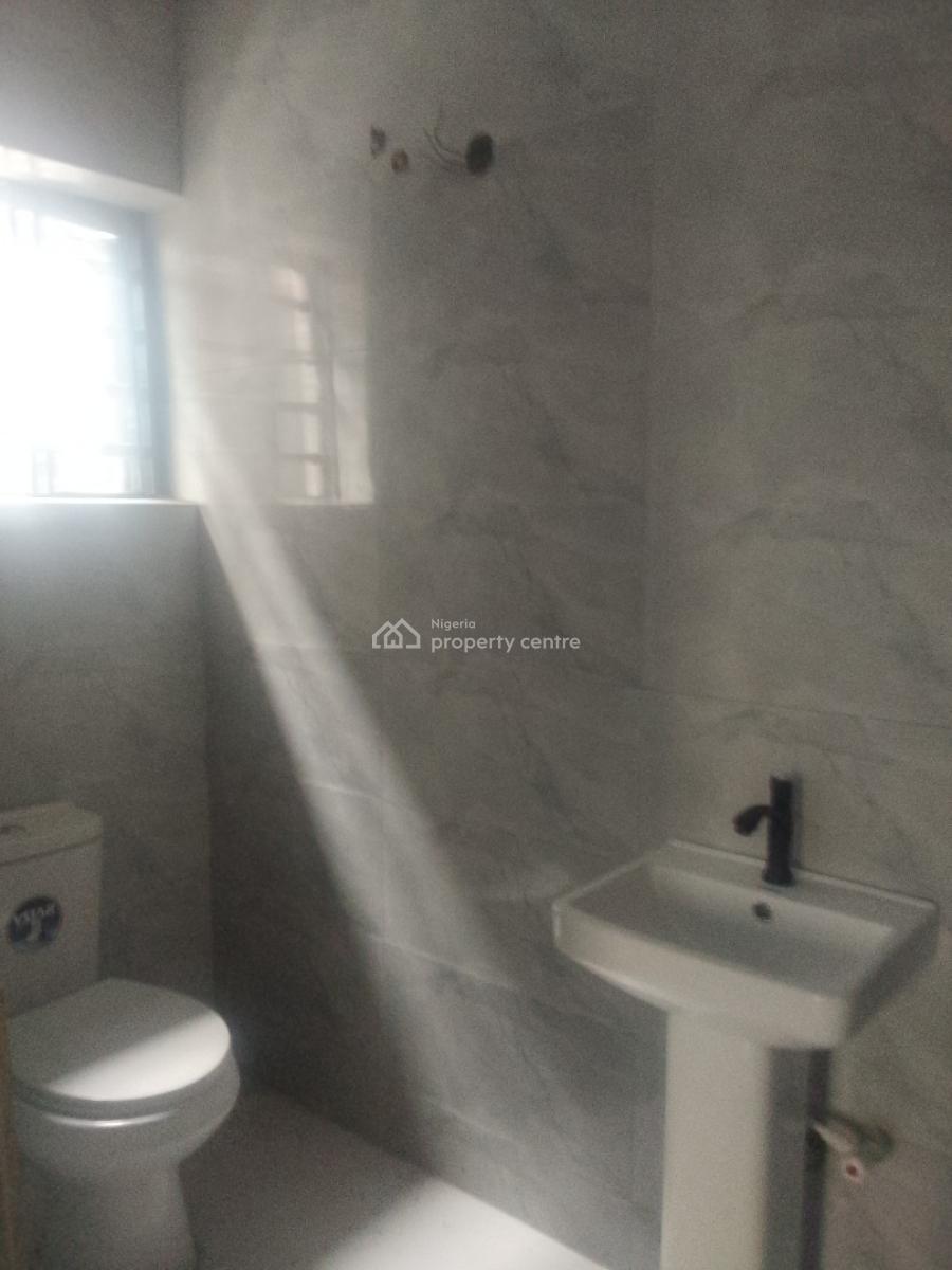 2 Bedroom Flat, Eputu, Eputu, Ibeju Lekki, Lagos, Flat / Apartment for Rent