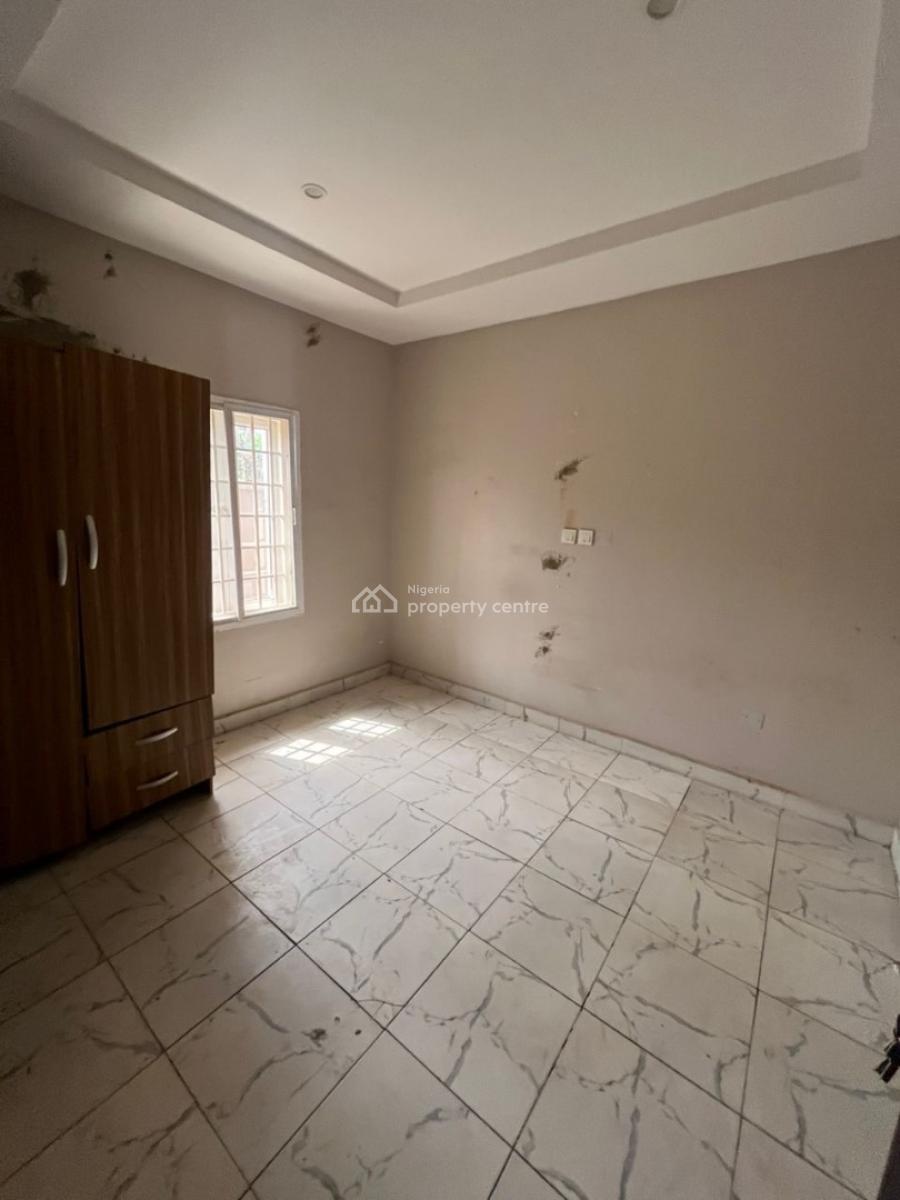 4 Bedroom Terrace Duplex and a Bq, Guzape District, Abuja, Terraced Duplex for Sale