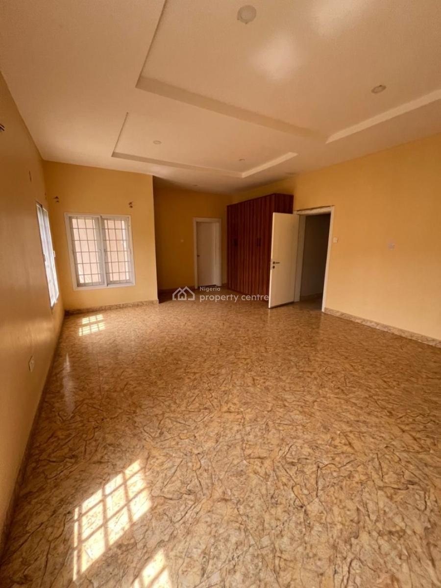 4 Bedroom Terrace Duplex and a Bq, Guzape District, Abuja, Terraced Duplex for Sale