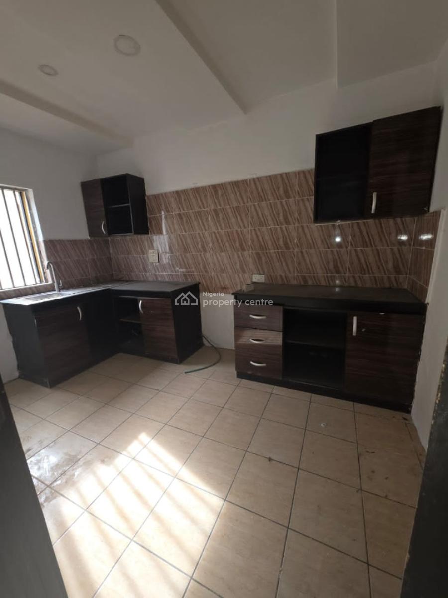 Luxury 4 Unit of Mini Flat, Off Folaosibo, Lekki Phase 1, Lekki, Lagos, Mini Flat (room and Parlour) for Rent
