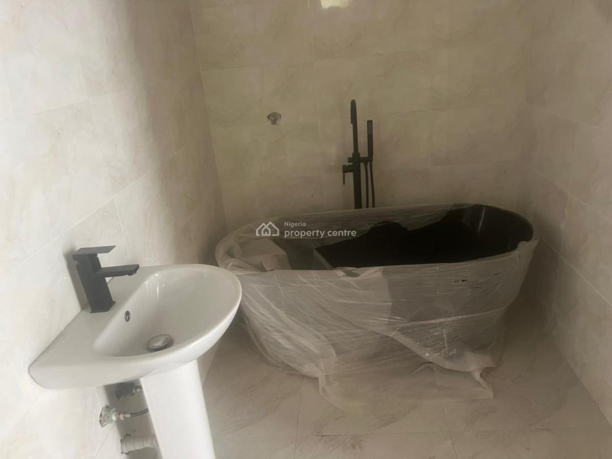 Self Compound 4 Bedroom Terrace Duplex, Ikota, Lekki, Lagos, Terraced Duplex for Sale