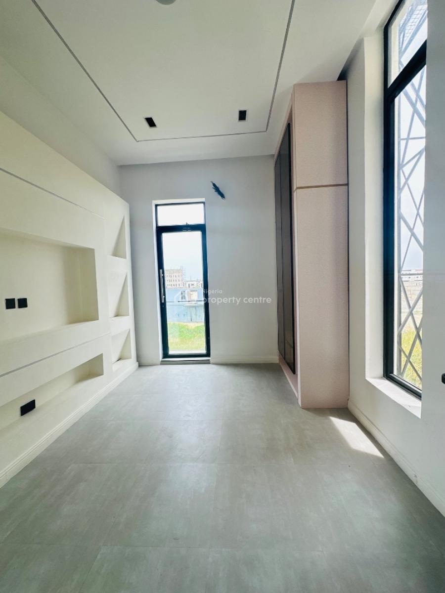Very Spacious 5 Bedroom Detached Duplex with Bq, Pool& Cinema, Lekki Phase 1, Lekki, Lagos, Detached Duplex for Sale