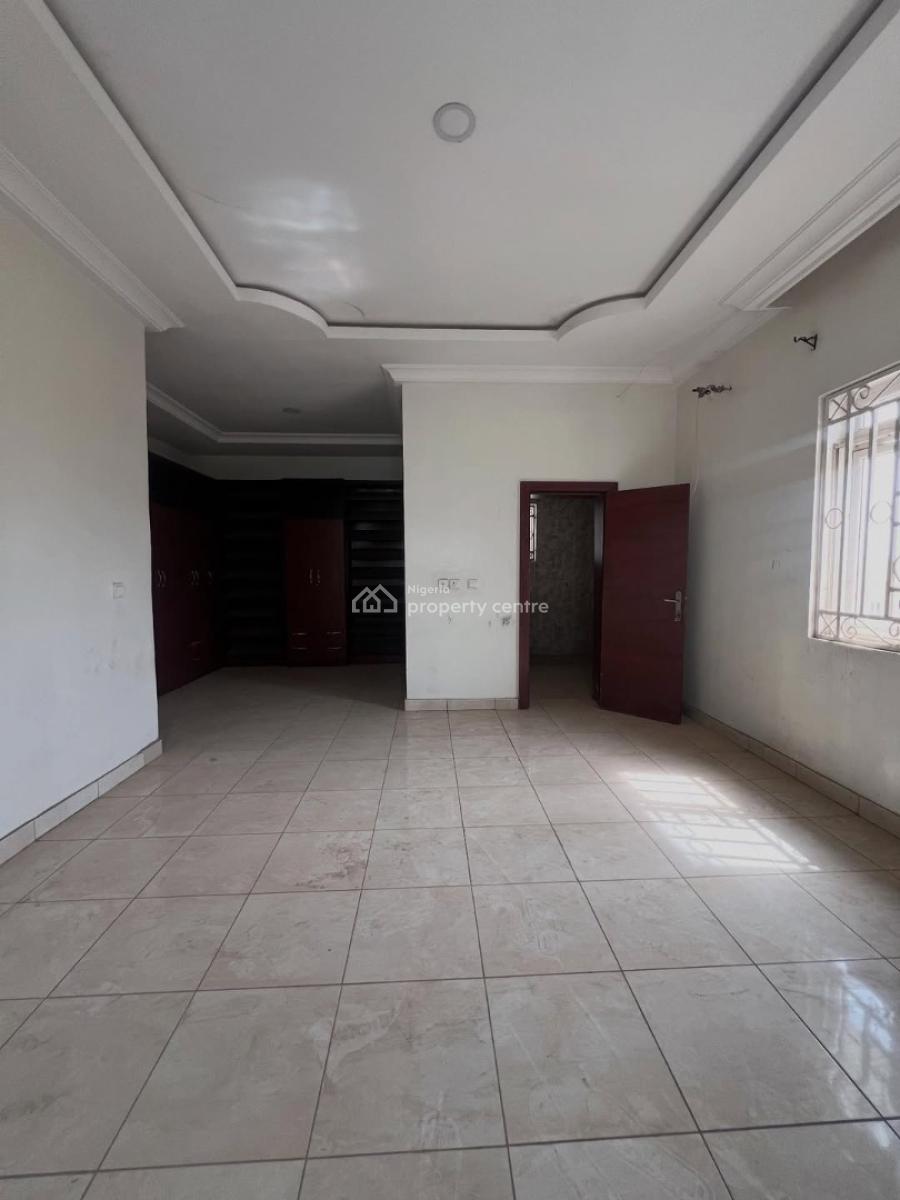 3 Bedroom Apartment with Bq, Guzape District, Abuja, Flat / Apartment for Rent