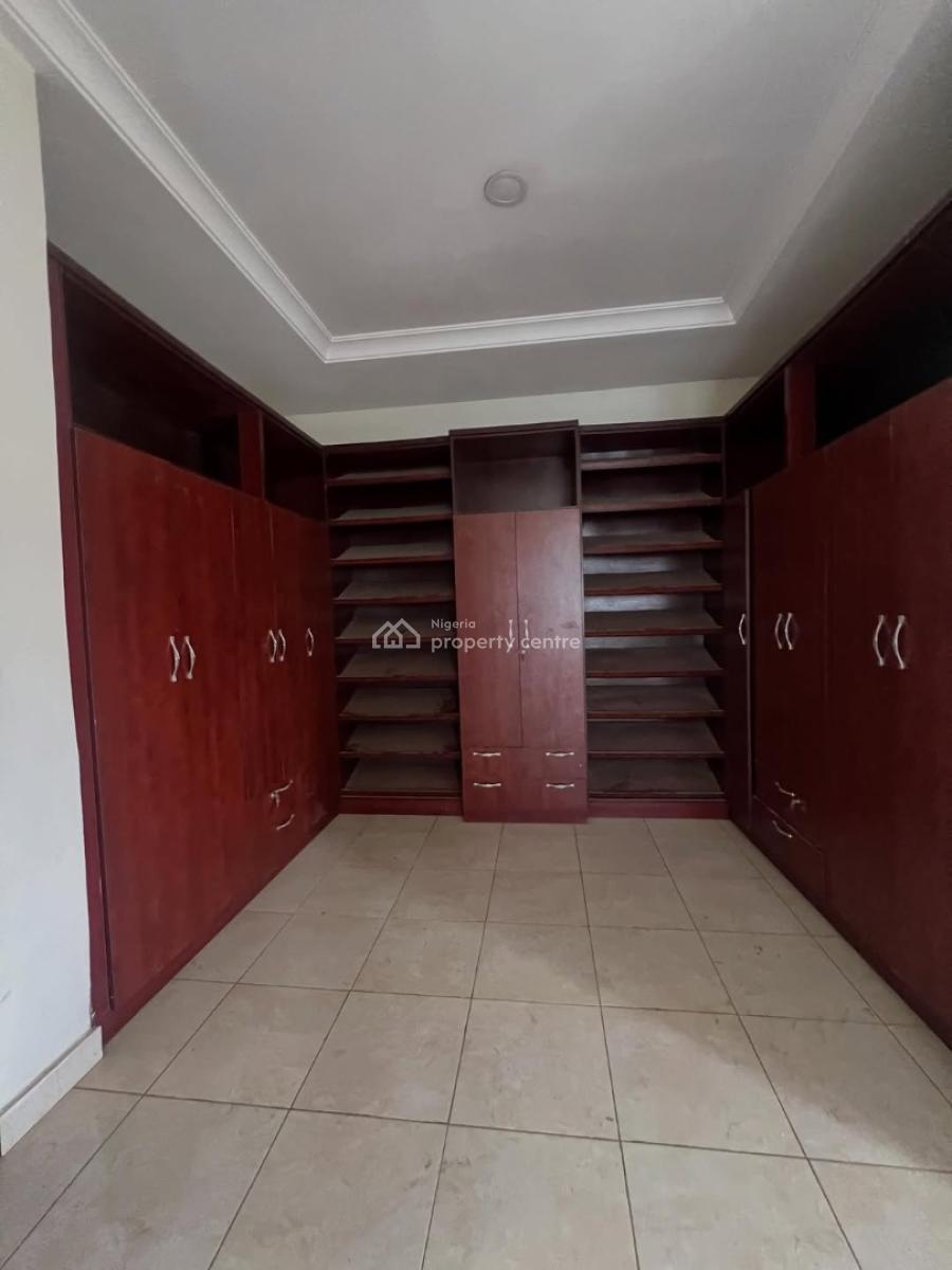 3 Bedroom Apartment with Bq, Guzape District, Abuja, Flat / Apartment for Rent