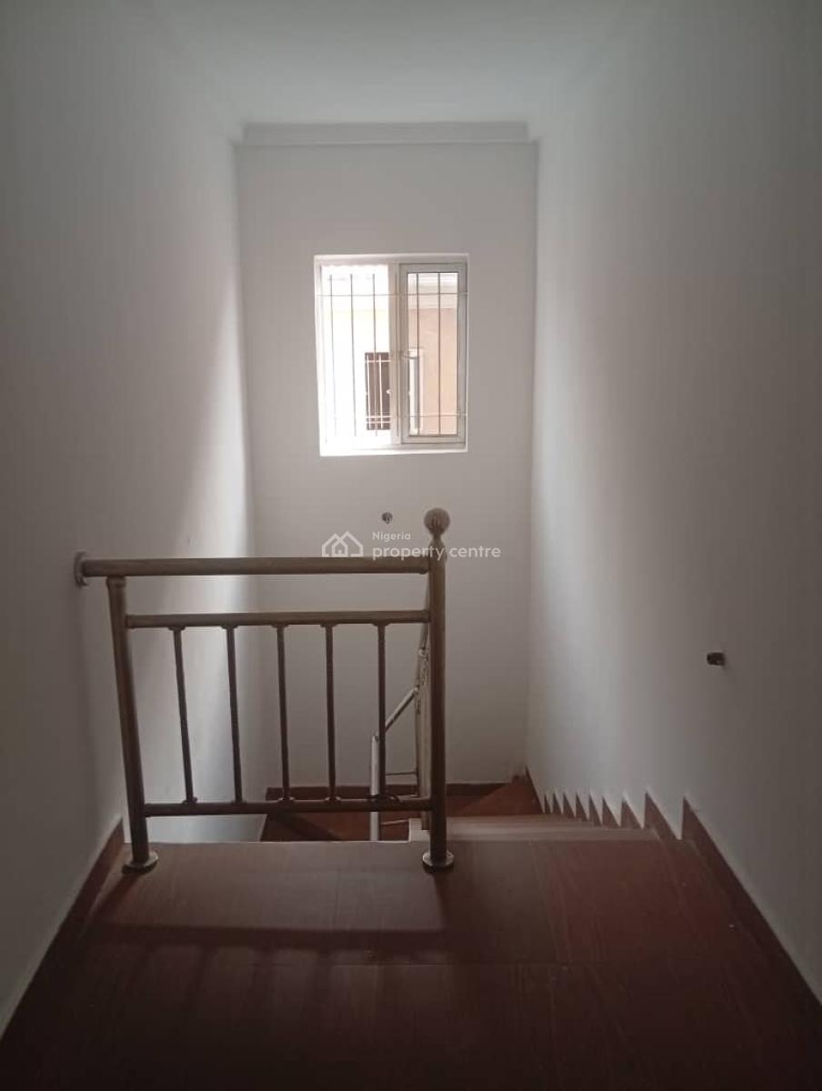 Family Comfort 5 Bedroom Detach Duplex with 1 Bedroom Bq, Estate Along Von Road, Lugbe District, Abuja, Detached Duplex for Rent