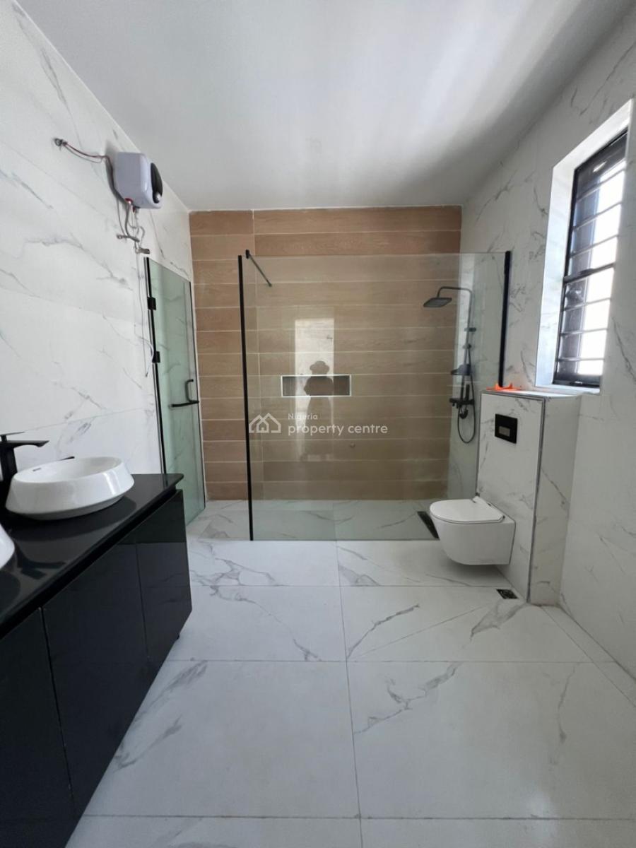 Elegant 5 Bedrooms Fully Detached Duplex + Pool & Bq in a Secured Estate, Chevron, Lekki, Lagos, Detached Duplex for Sale