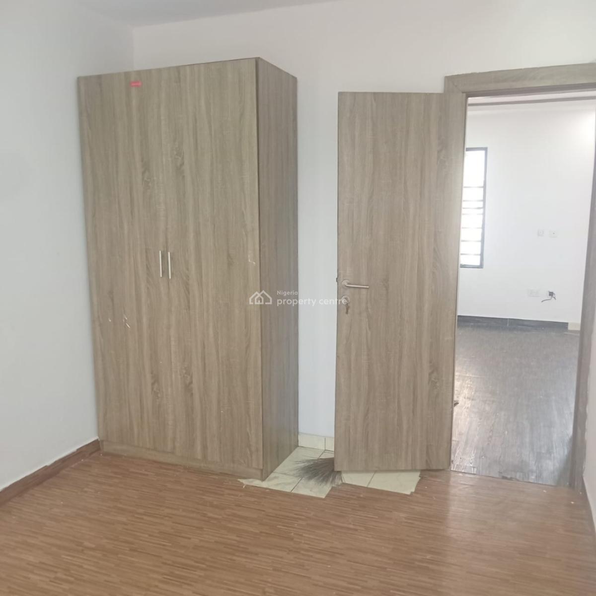 a Well Maintained  2 Bedroom Flat with a One Bed Bq, Ologolo, Lekki, Lagos, Flat / Apartment for Rent