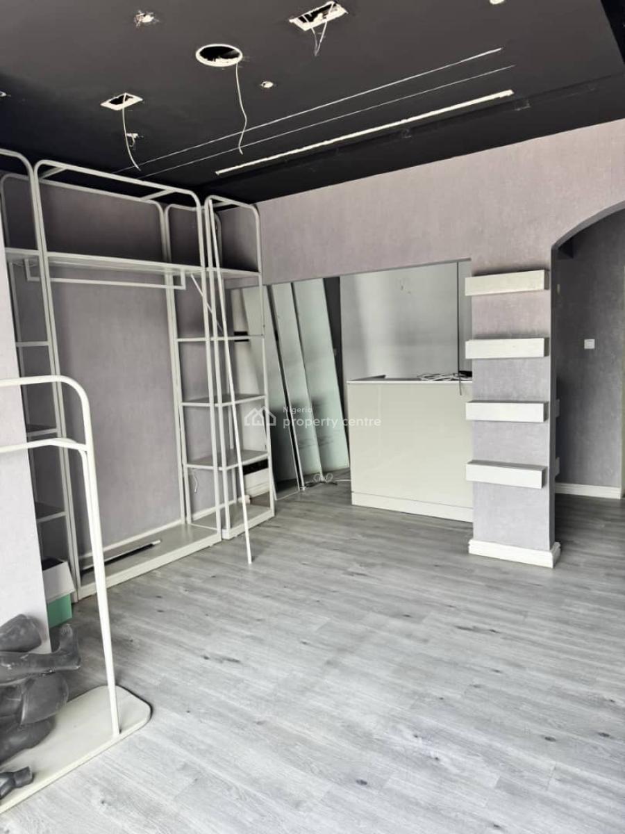 Luxury and Spacious Shop Space., Lekki Phase 1, Lekki, Lagos, Shop for Rent