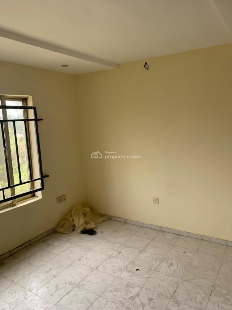 2 Bedroom Flat on The First Floor, Area 2, Garki, Abuja, Garki, Abuja, Flat / Apartment for Rent