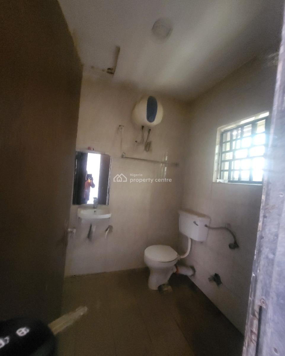 Luxurious Massive Sefcon Apartment, By Eternal Filling Station, Gudu, Abuja, Self Contain (single Rooms) for Rent