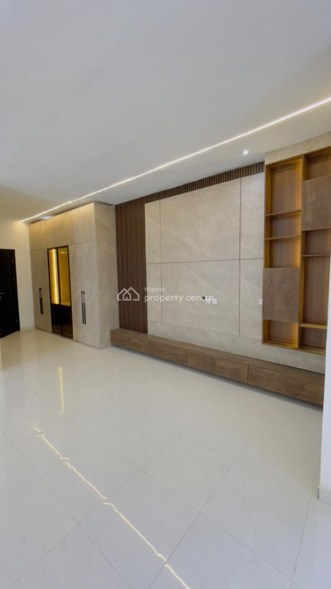 Luxury 5 Bedroom with Bq with Modern Facilities, Ajah, Lagos, Detached Duplex for Sale