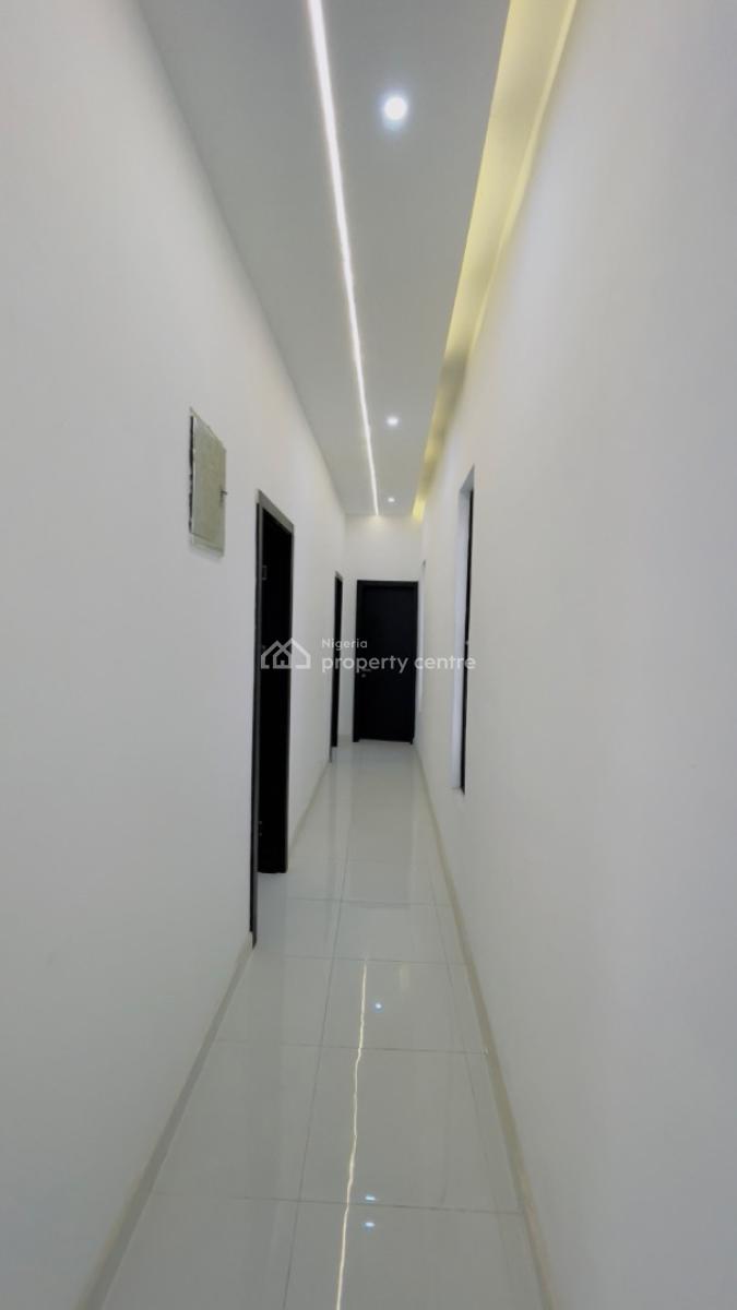 Luxury 5 Bedroom with Bq with Modern Facilities, Ajah, Lagos, Detached Duplex for Sale