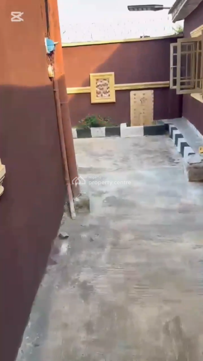 Duplex & 8 Flats, Off Lasu -, Igando, Ikotun, Lagos, Block of Flats for Sale