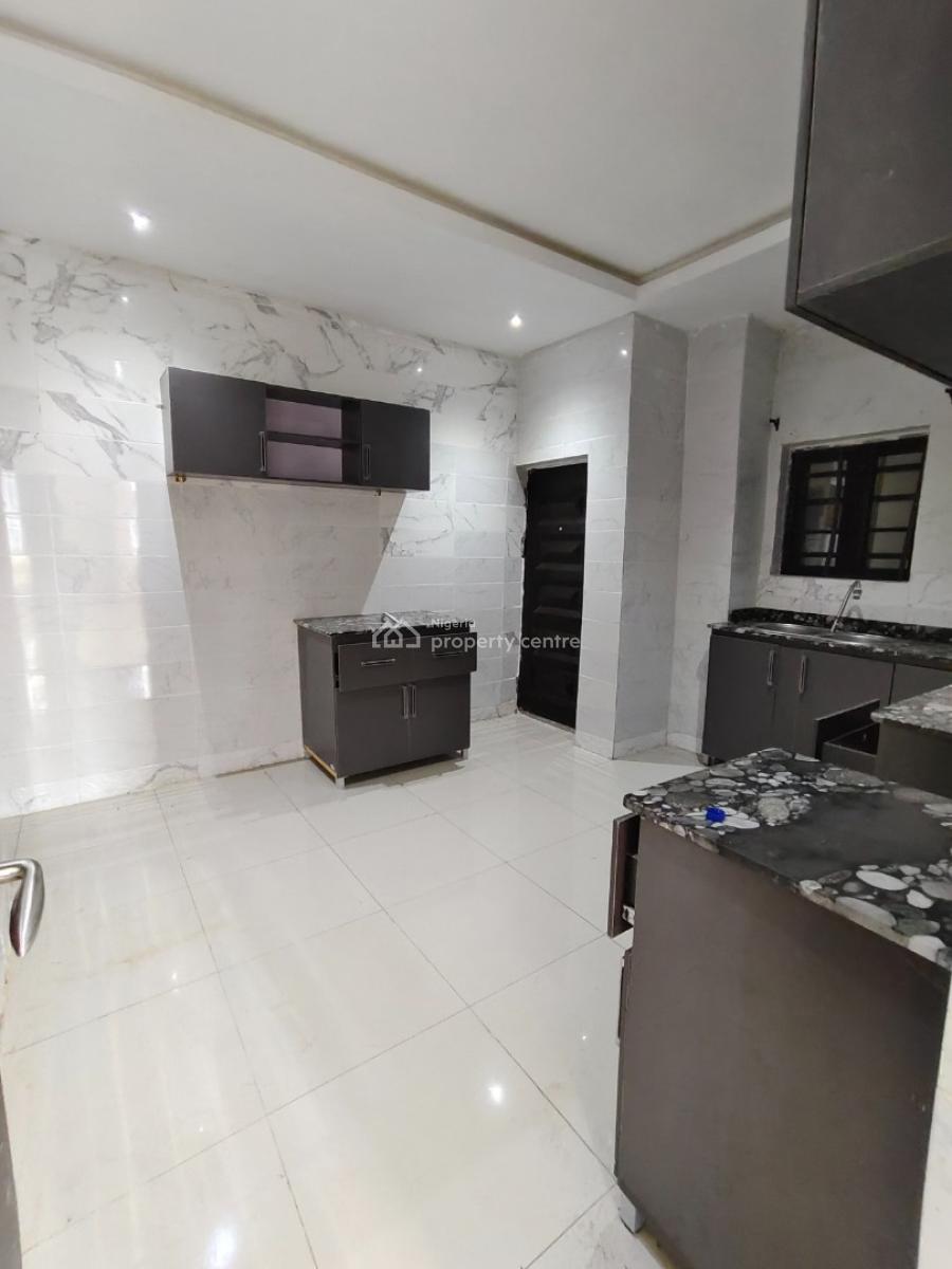 Sharp 2 Bedrooms Apartment, After Lbs Sangotedo, Ajah, Lagos, Flat / Apartment for Rent