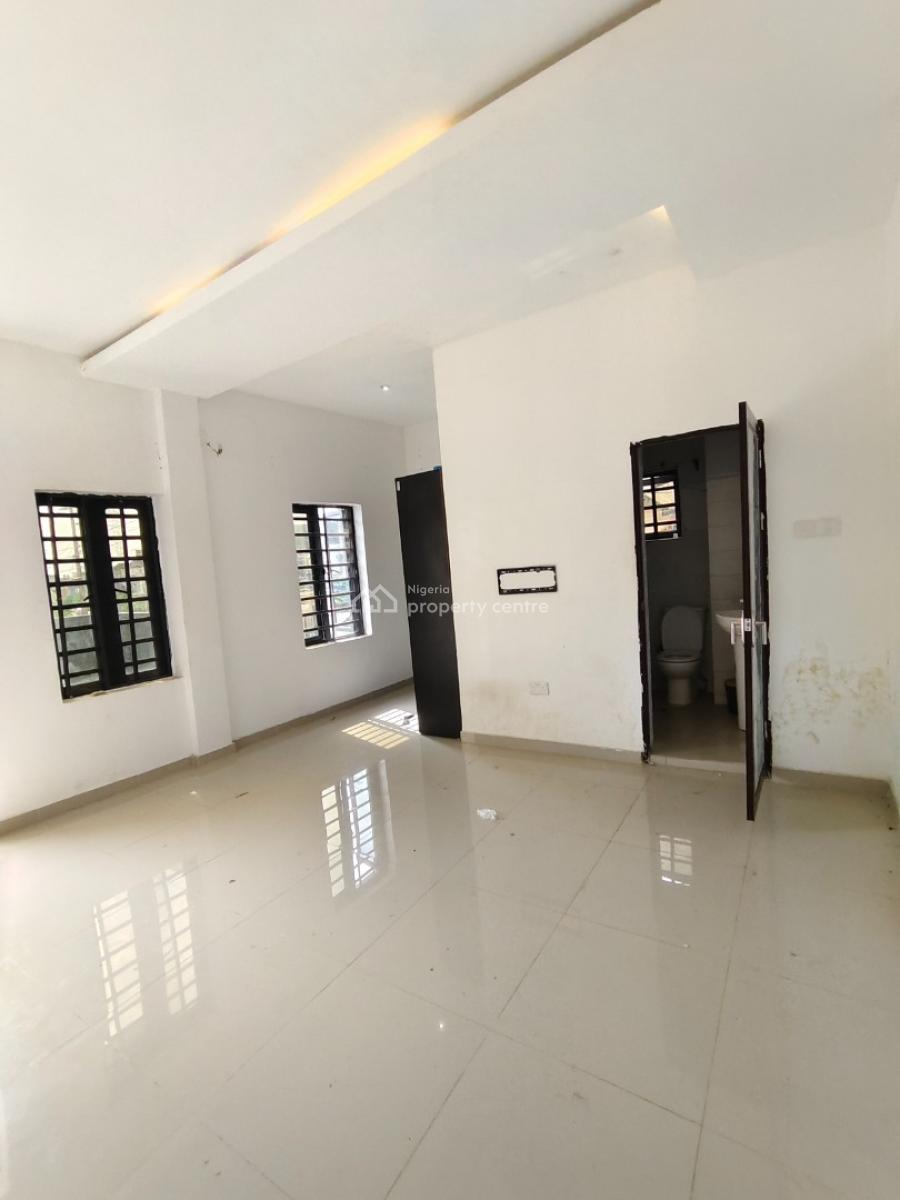 Sharp 2 Bedrooms Apartment, After Lbs Sangotedo, Ajah, Lagos, Flat / Apartment for Rent