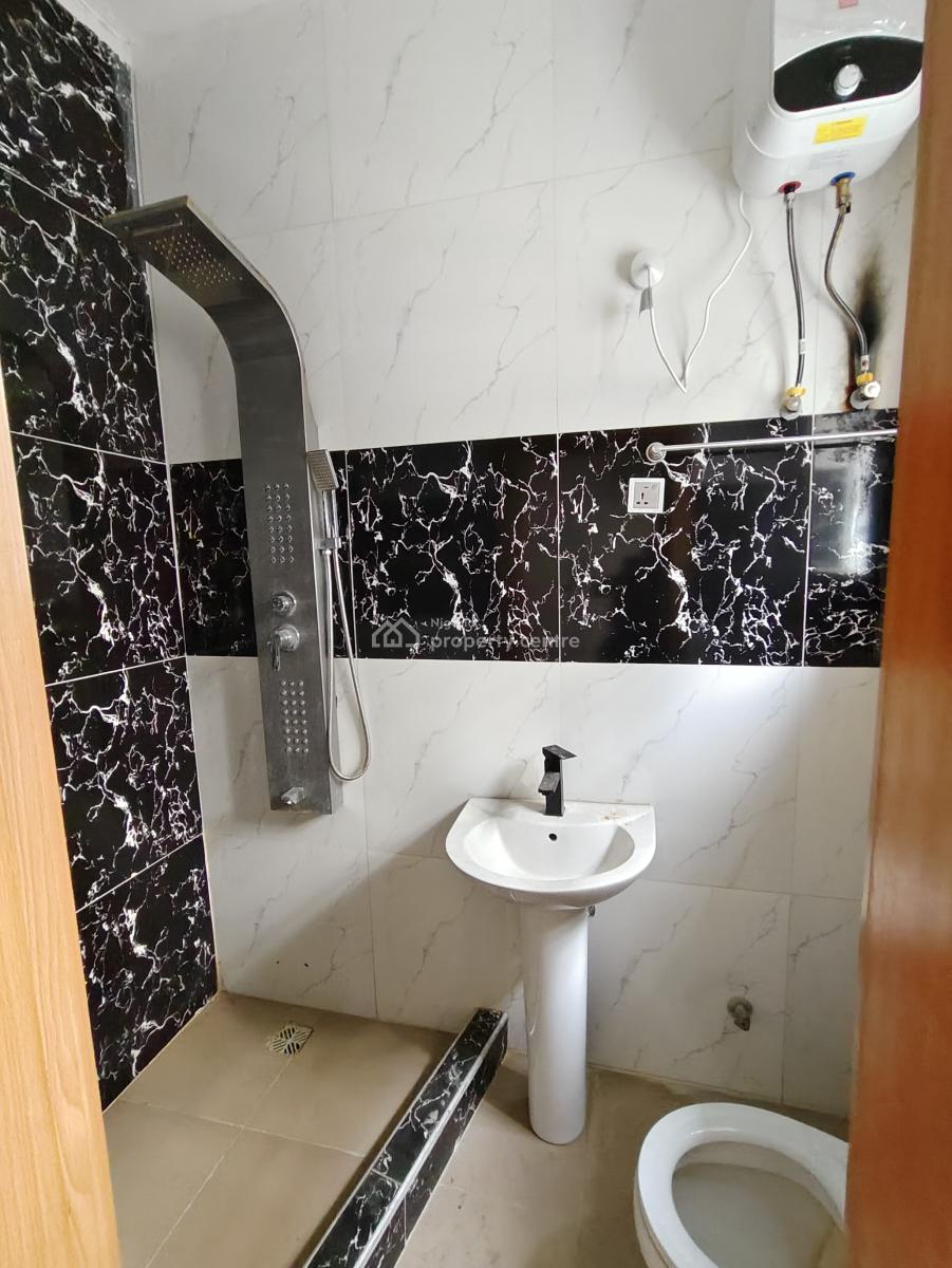 Sharp and Standard 3 Bedrooms Apartment, After Lbs Sangotedo, Ajah, Lagos, Flat / Apartment for Rent