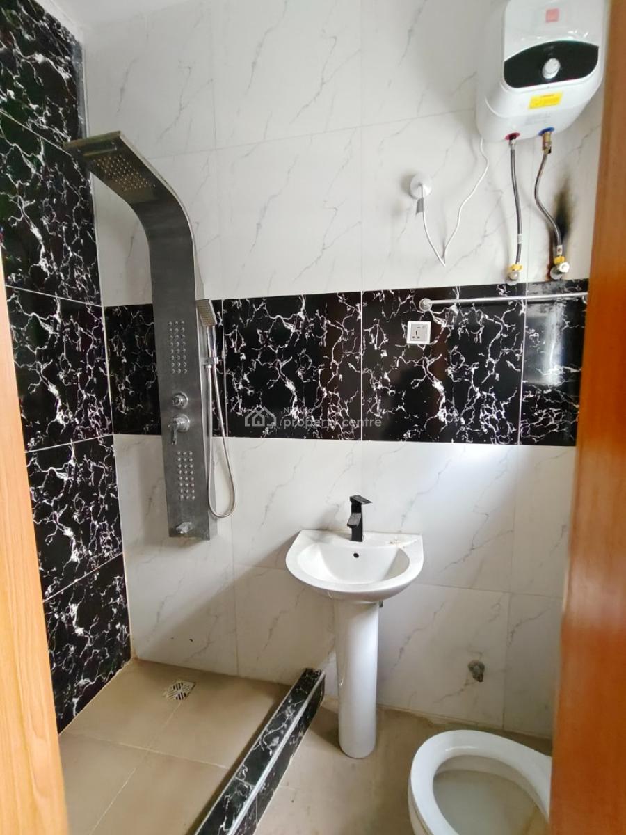 Sharp and Standard 3 Bedrooms Apartment, After Lbs Sangotedo, Ajah, Lagos, Flat / Apartment for Rent