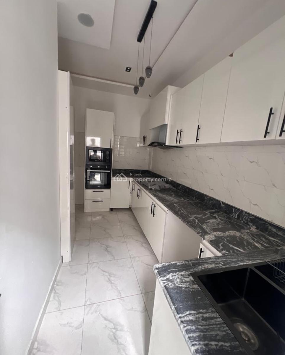 4 Bedroom Terrace Duplex, Ologolo, Lekki, Lagos, Terraced Duplex for Sale
