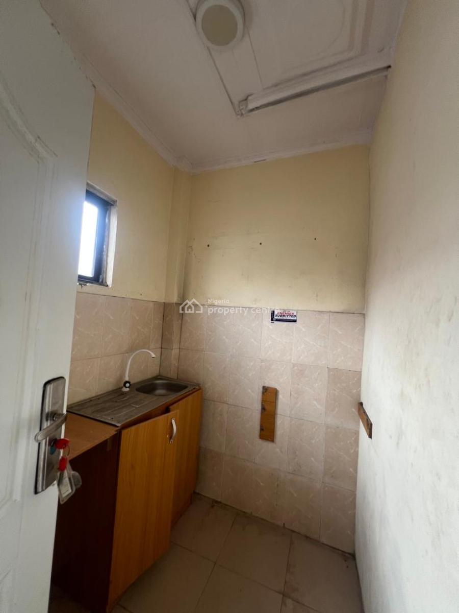 Luxury and Very Spacious Studio Apartment, Lekki Phase 1, Lekki, Lagos, Flat / Apartment for Rent