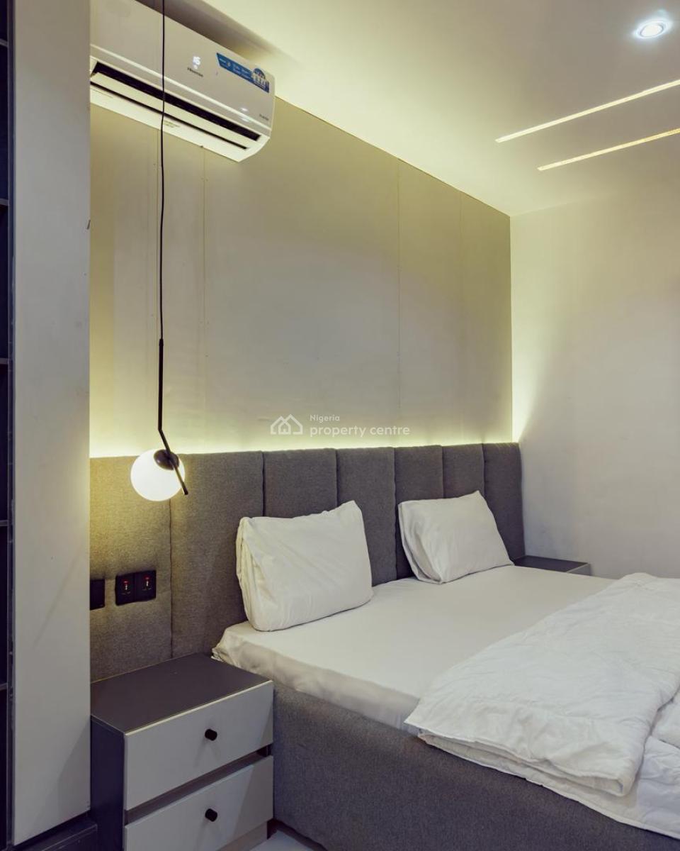 2 Bedroom Apartment, Surulere, Lagos, Flat / Apartment Short Let