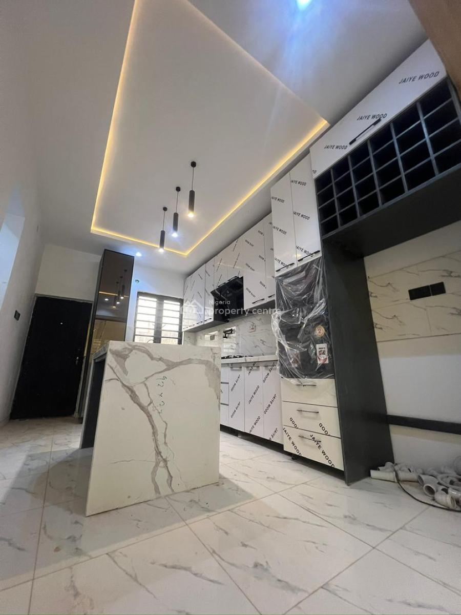 Top-notch 4-bedroom Fully Detached Duplex with Smart Amenities, (25mins Drive to Ikeja), Mowe Town, Ogun, Detached Duplex for Sale