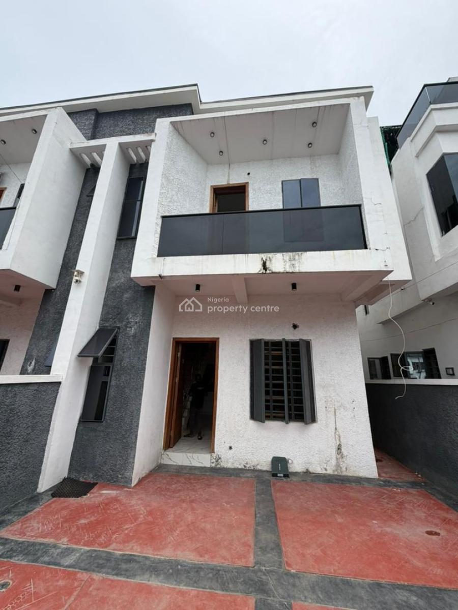 Spacious & Newly Renovated 4 Bedroom Semi-detached, Ikota, Lekki, Lagos, Semi-detached Duplex for Rent