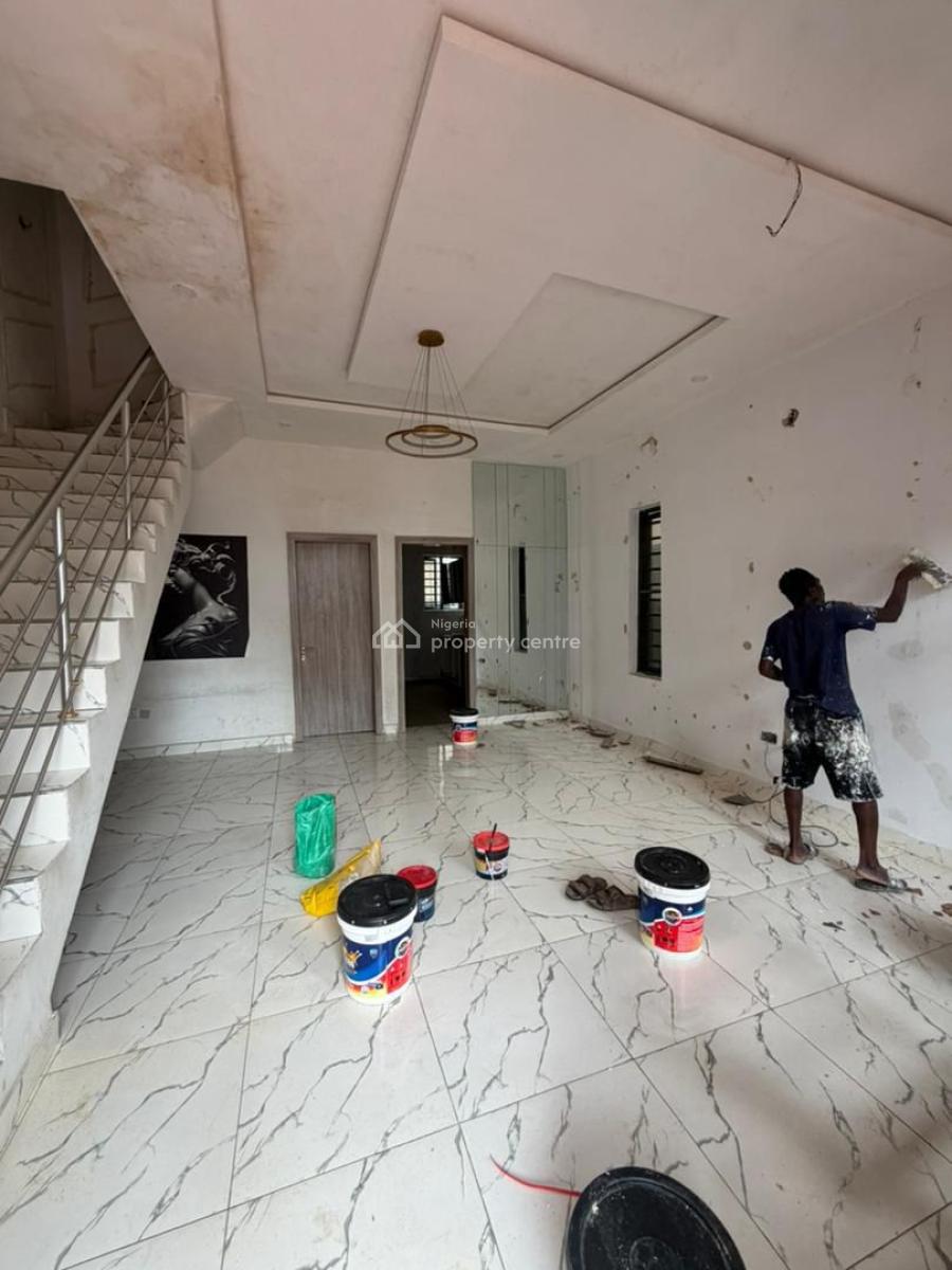 Spacious & Newly Renovated 4 Bedroom Semi-detached, Ikota, Lekki, Lagos, Semi-detached Duplex for Rent