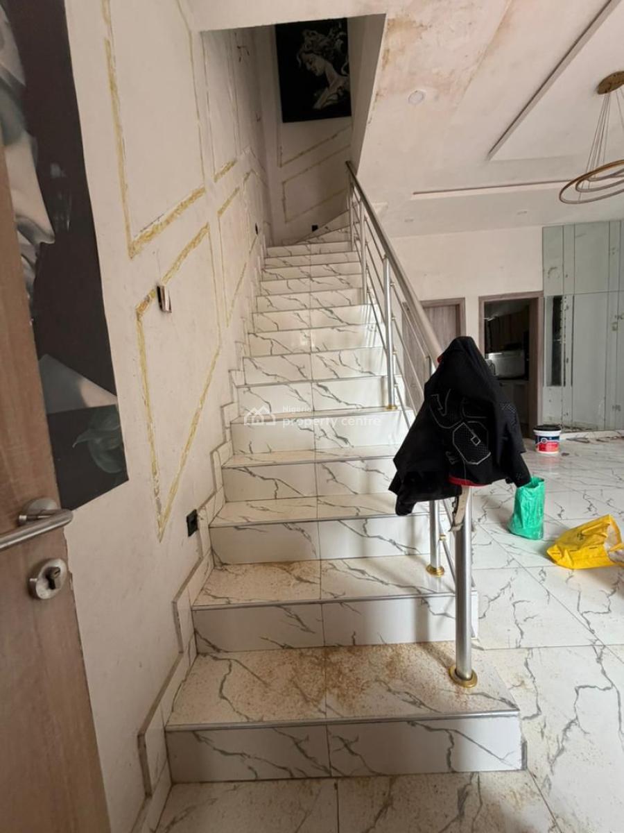 Spacious & Newly Renovated 4 Bedroom Semi-detached, Ikota, Lekki, Lagos, Semi-detached Duplex for Rent