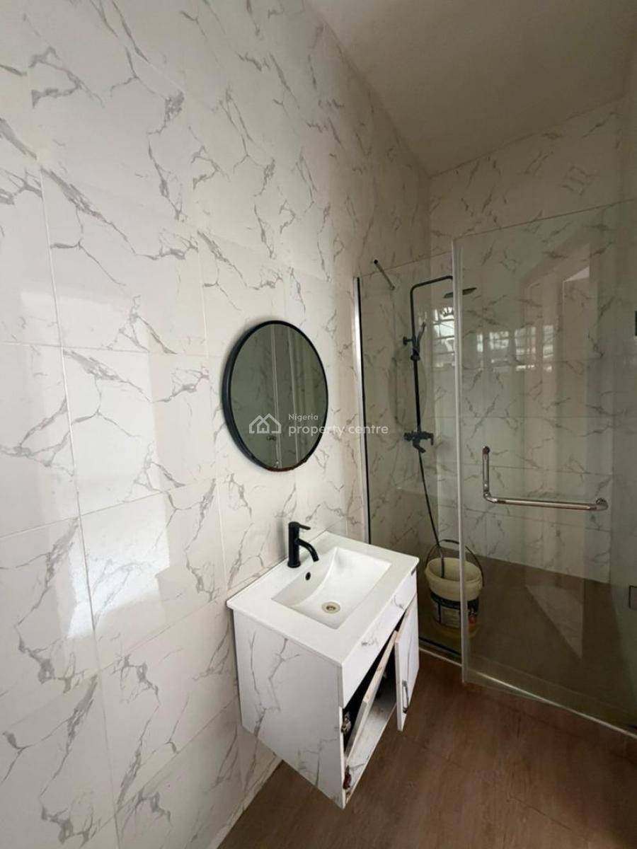 Spacious & Newly Renovated 4 Bedroom Semi-detached, Ikota, Lekki, Lagos, Semi-detached Duplex for Rent