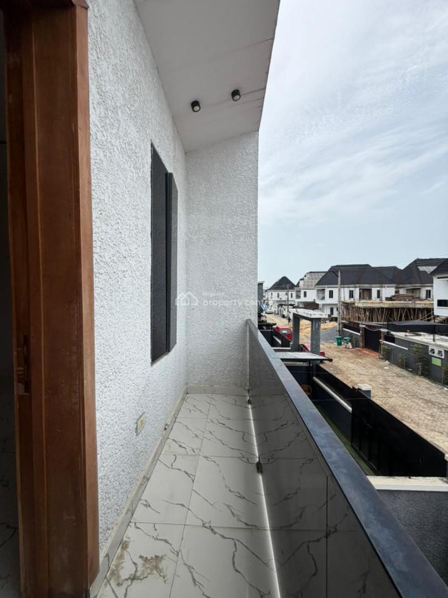 Spacious & Newly Renovated 4 Bedroom Semi-detached, Ikota, Lekki, Lagos, Semi-detached Duplex for Rent