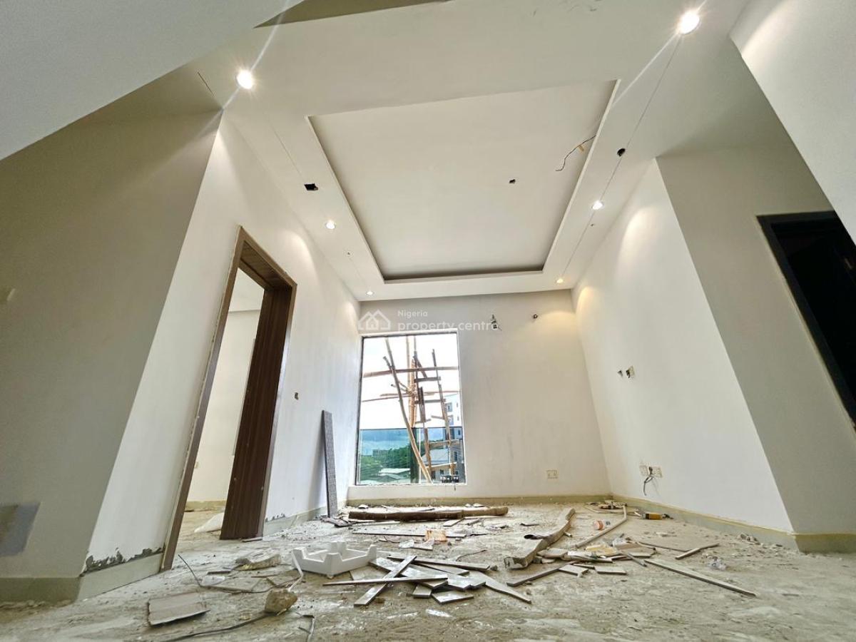 Newly Built 2 Bedroom Apartment, Lekki Phase 1, Lekki, Lagos, Flat / Apartment for Sale