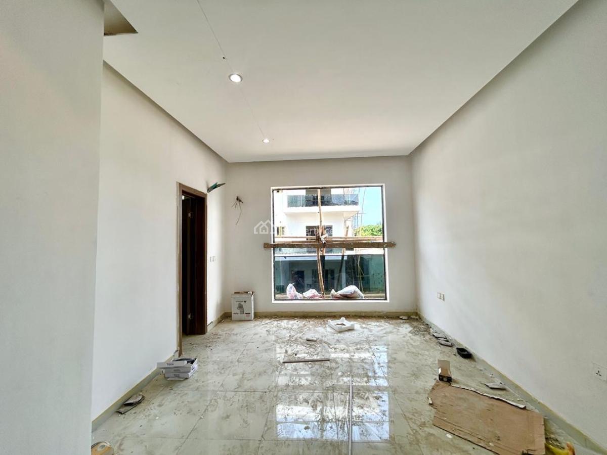 Newly Built 2 Bedroom Apartment, Lekki Phase 1, Lekki, Lagos, Flat / Apartment for Sale