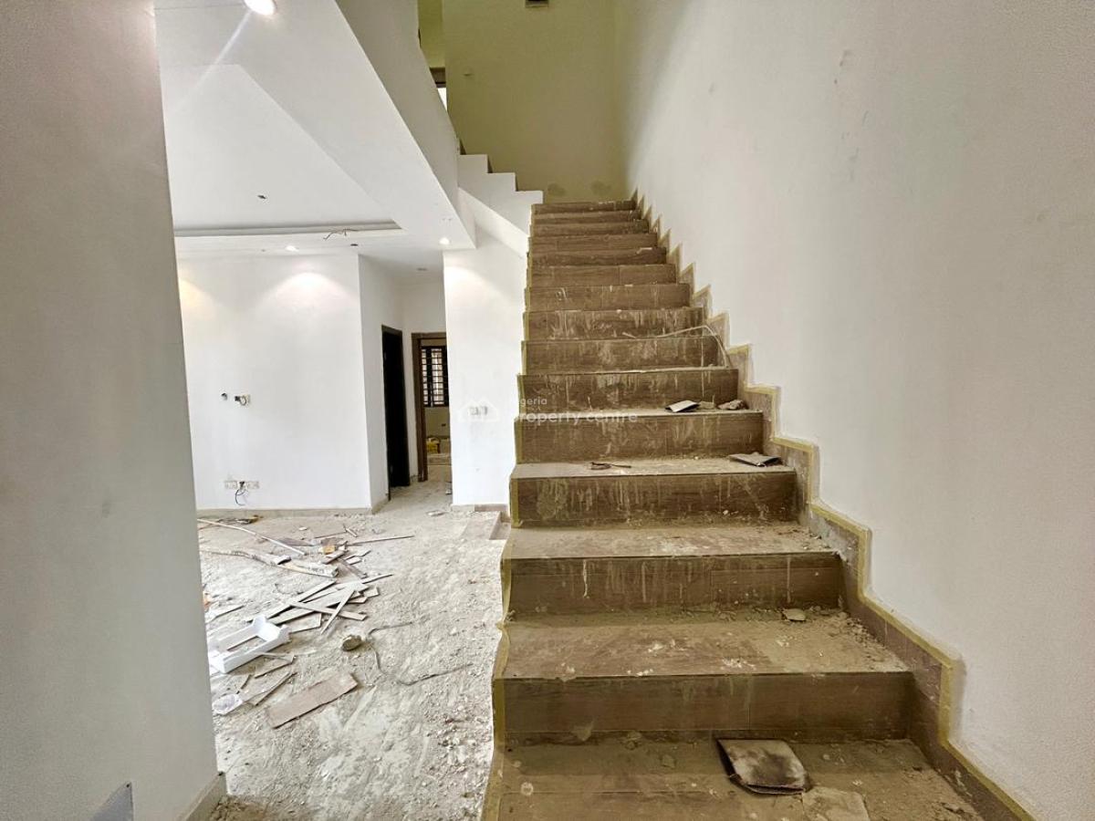 Newly Built 2 Bedroom Apartment, Lekki Phase 1, Lekki, Lagos, Flat / Apartment for Sale