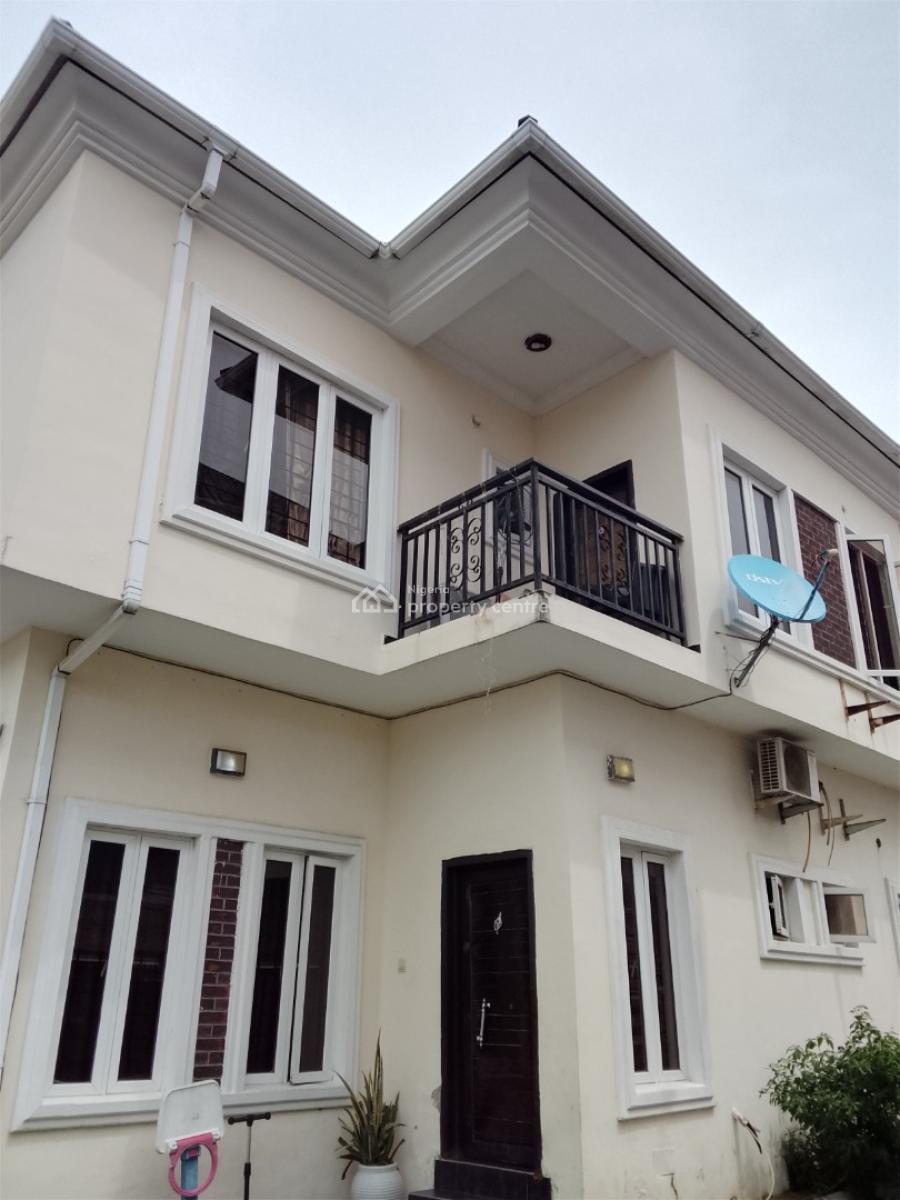 Lovely 3 Bedroom Terrace Duplex, Osapa, Lekki, Lagos, Terraced Duplex for Rent