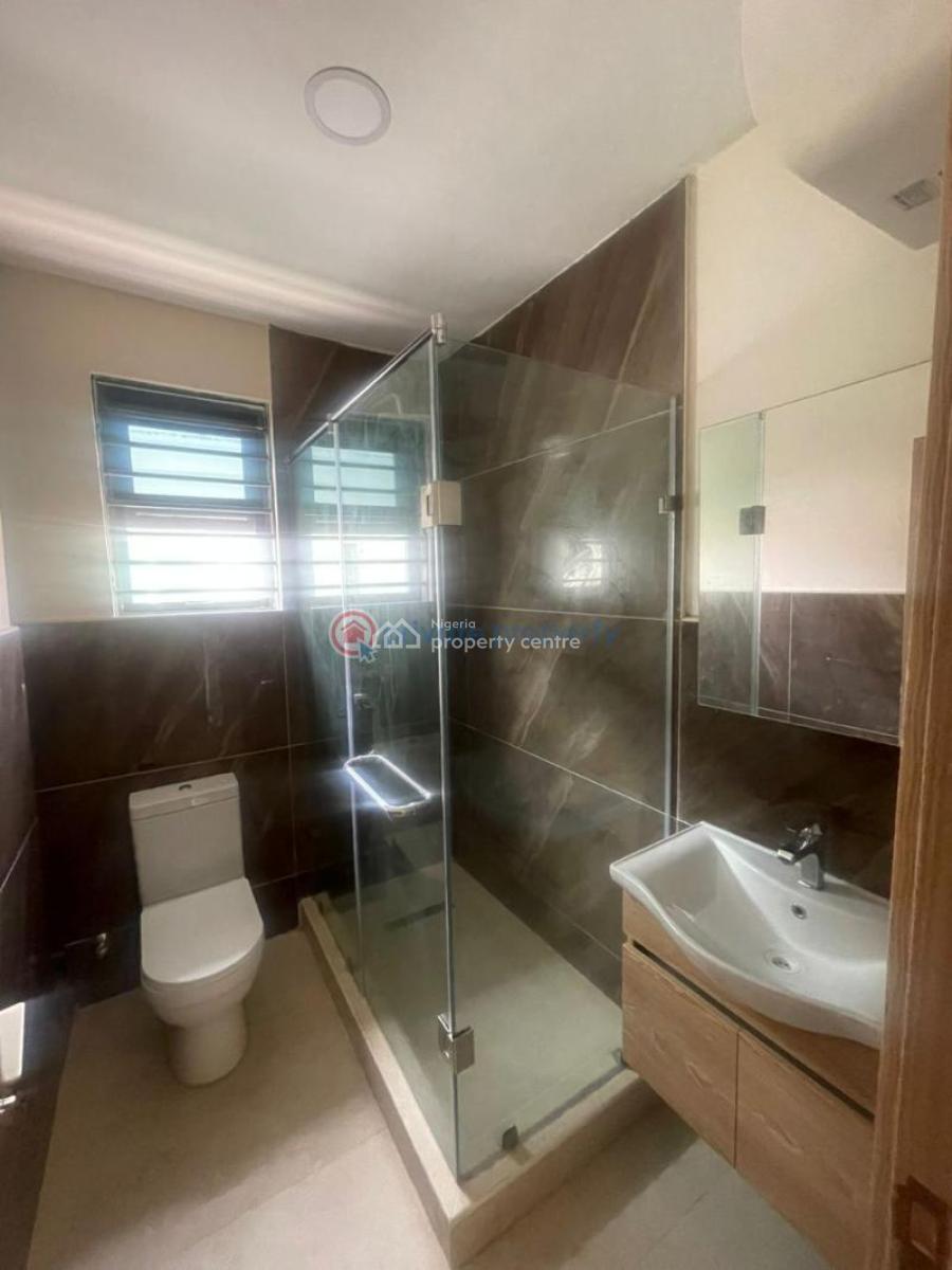 Lovely Serviced 1 Bedroom Penthouse Flat, Victoria Island (vi), Lagos, Flat / Apartment for Rent