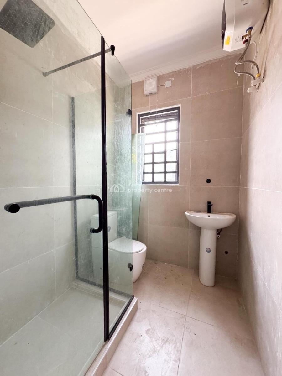 Lovely 4 Bedroom Apartment with Swimming Pool and Bq, Lekki Phase 1, Lekki Phase 1, Lekki, Lagos, Block of Flats for Sale