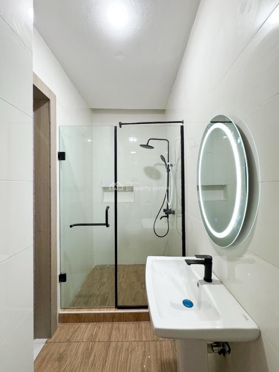 Lovely 3 Bedroom Apartment with Swimming Pool and Bq, Lekki Phase 1, Lekki Phase 1, Lekki, Lagos, Block of Flats for Sale
