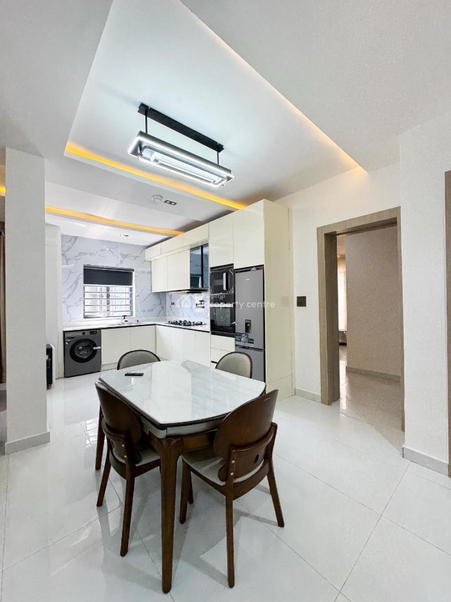 Lovely 3 Bedroom Apartment with Swimming Pool and Bq, Lekki Phase 1, Lekki Phase 1, Lekki, Lagos, Block of Flats for Sale