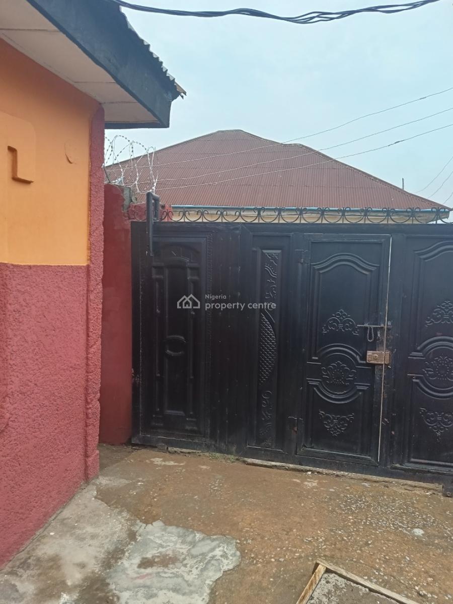 Standard 2 Bedroom Apartment in Guidna Kubwa, Guidna Opposite Nysc Junction Off Kubwa Express Way, Kubwa, Abuja, House for Rent