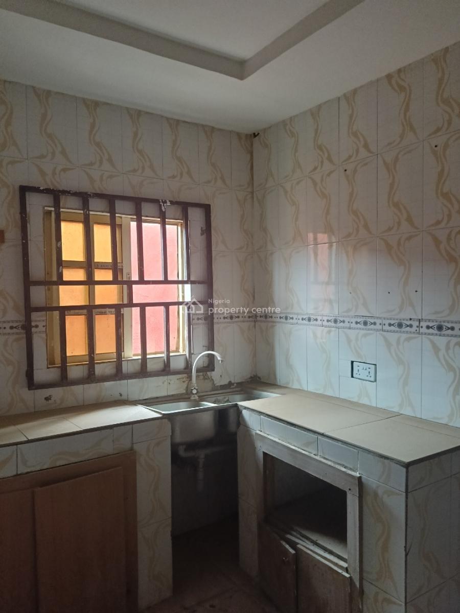 Standard 2 Bedroom Apartment in Guidna Kubwa, Guidna Opposite Nysc Junction Off Kubwa Express Way, Kubwa, Abuja, House for Rent