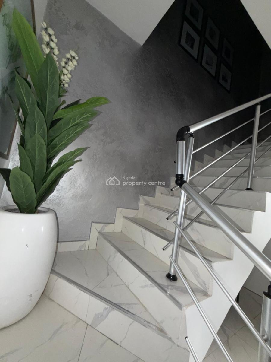 Sharp 3 Bedroom Terrace Duplex, Ikota, Lekki, Lagos, Flat / Apartment for Rent