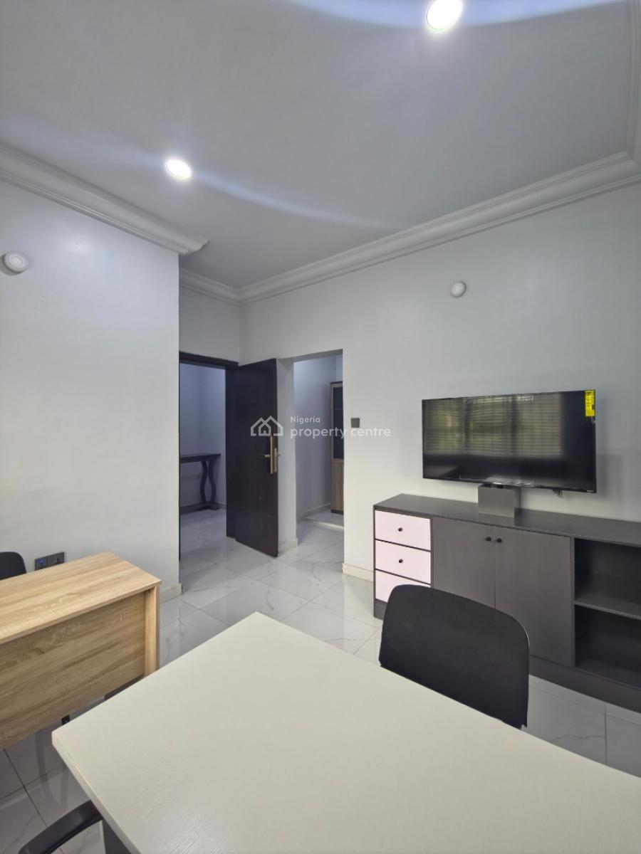 Premium Fully Furnished Office Space, Oladosu Oladipo Close, Around Kolmor Metropolitan College, New Bodija, Ibadan, Oyo, Office Space for Rent